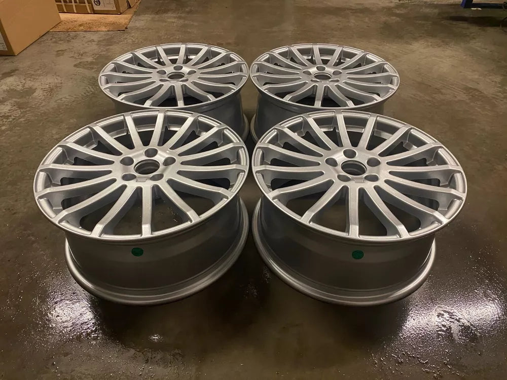 Ford Focus RS MK2 - 8x18 5x108 et45