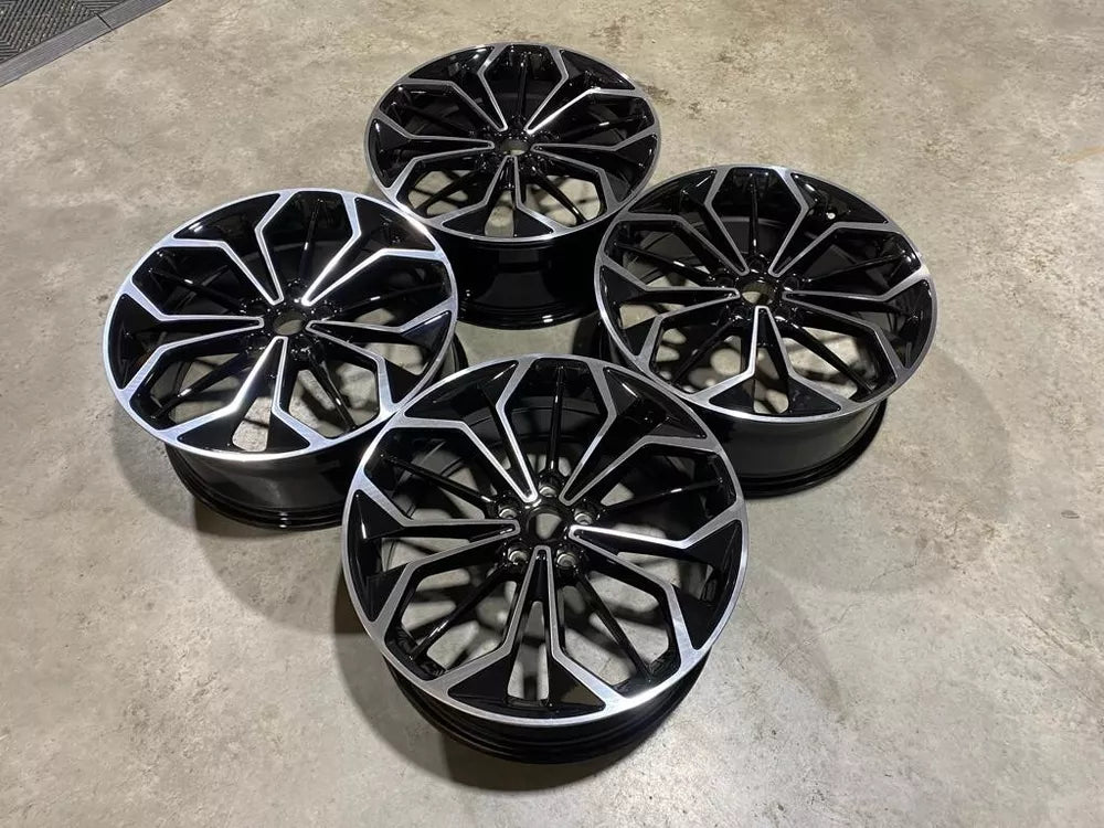 Ford Focus ST MK4 - 8x18 5x108 et45