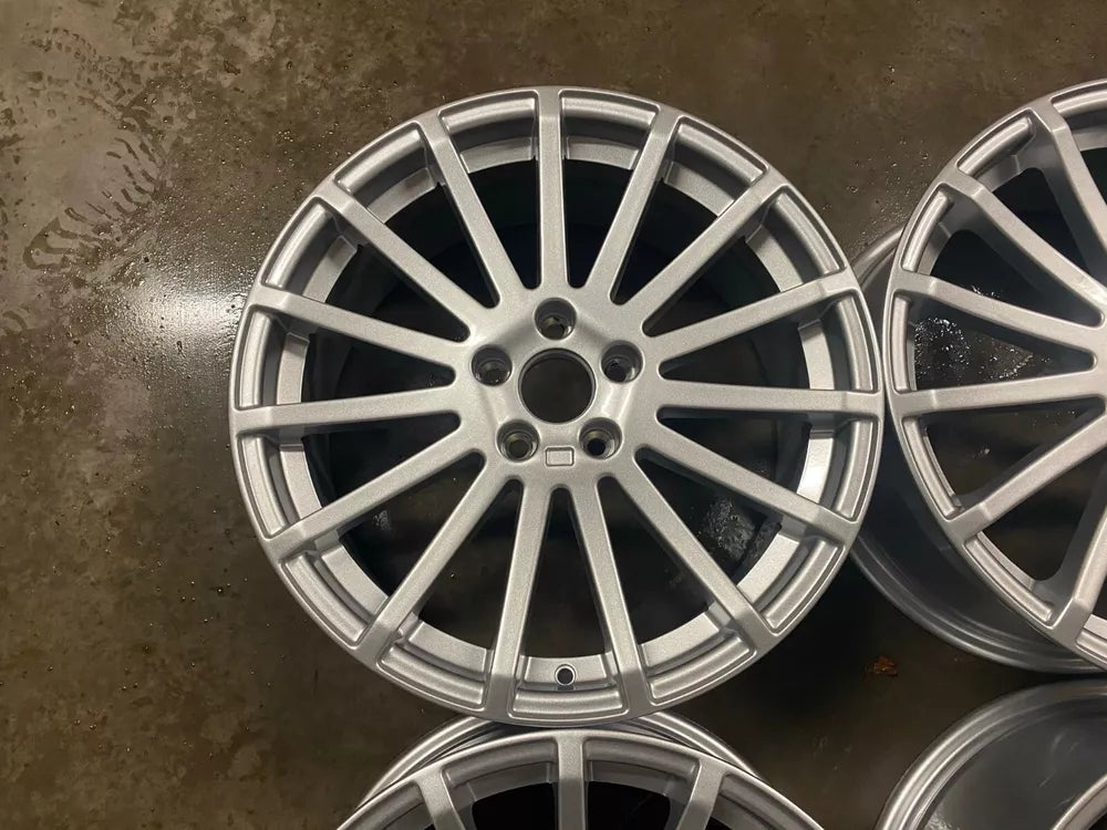 Ford Focus RS MK2 - 8x18 5x108 et45